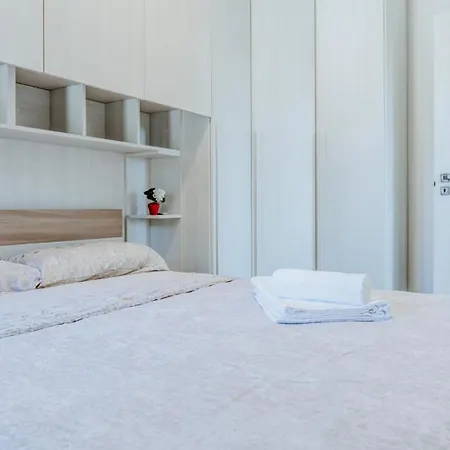 公寓 Kibilu - Tabor Garden Retreat Jacuzzi Esterna Vicino Al Maggiore *